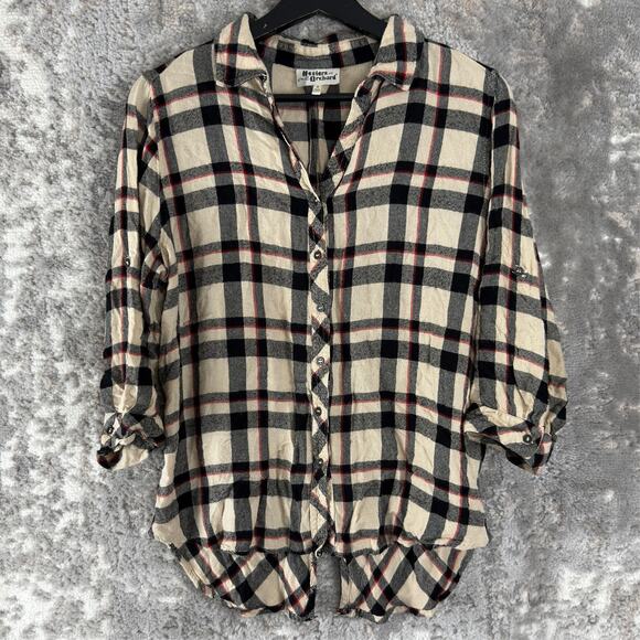 Hester & Orchard Tops - Hester & Orchard Size S Plaid V Neck Casual Button Top 3/4 Sleeve‎ Collar
